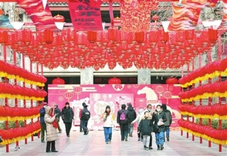 春节将至 河北区北宁公园年味渐浓